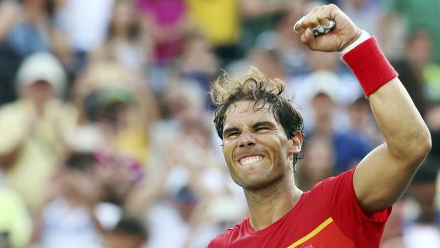 Nadal vuelve a las pistas con buenas sensaciones