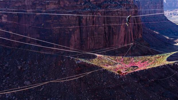 La última locura: saltos desde una telaraña en el desierto de Utah