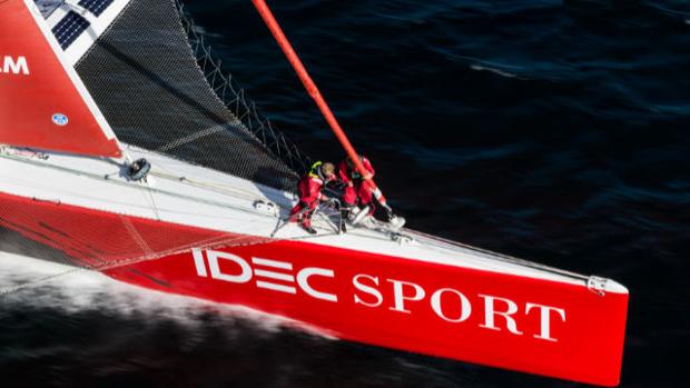 Más récords del “IDEC Sport” al paso por Tasmania