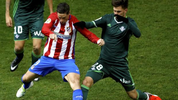 Atlético-Betis (1-0): volver a competir fuera no fue suficiente para conseguir un botín mayor