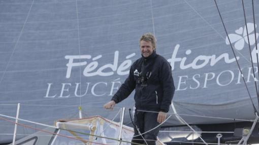 Jean-Pierre Dick, Yann Eliès y Jean Le Cam, tres más en Les Sables