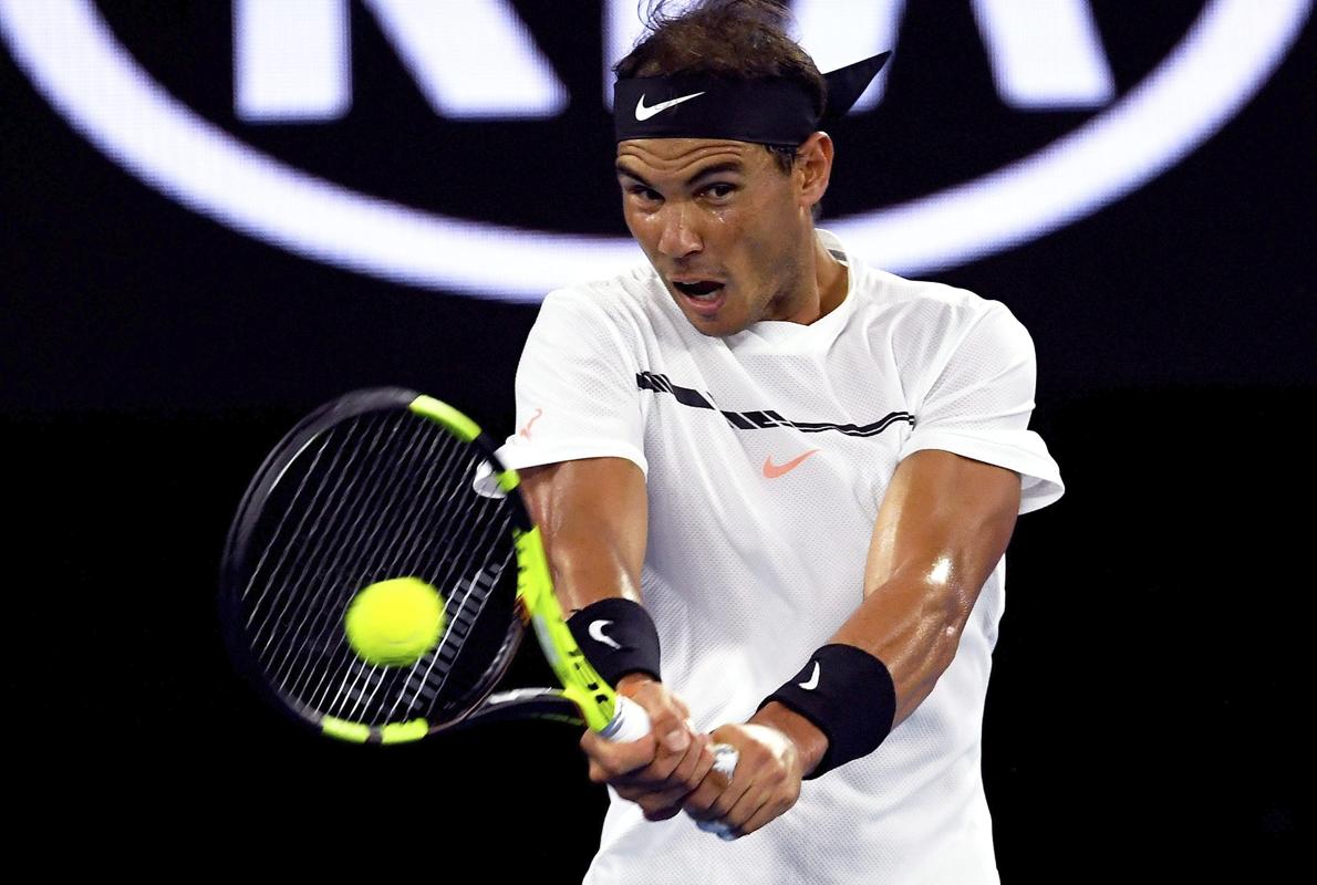 Rafael Nadal, durante su partido contra Dimitrov en Australia