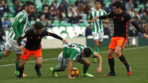 Betis: condenado a no crecer por culpa de la suerte suprema