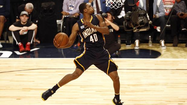 Glenn Robinson, en el aire durante uno de sus mates