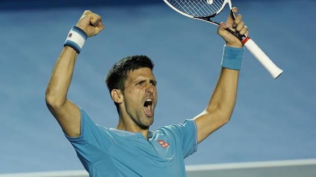 Djokovic no falla y pasa a segunda ronda