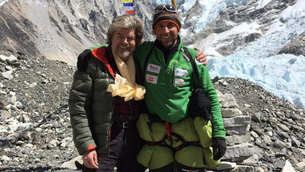 La inesperada visita a Álex Txikon en el Everest