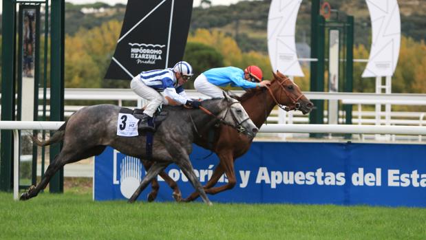 La temporada de primavera del Hipódromo comenzó el domingo pasado