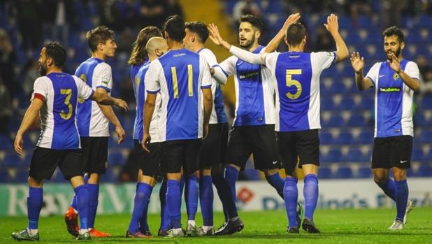 Los jugadores del Hércules en el partido de la pasada jornada frente al Español B