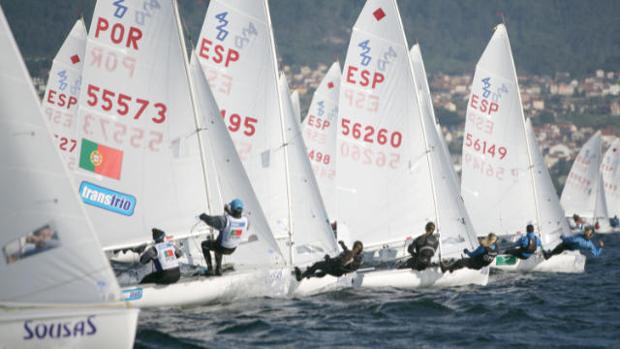 María Bover y Nacho Balaguer lideran el Campeonato de España de 420