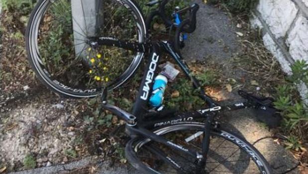 Chris Froome, arrollado por un coche que se dio a la fuga