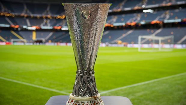 Imagen de la copa de la Europa League