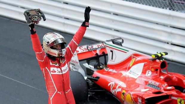 Vettel hace sonreír a Ferrari en Mónaco tras 16 años de sequía