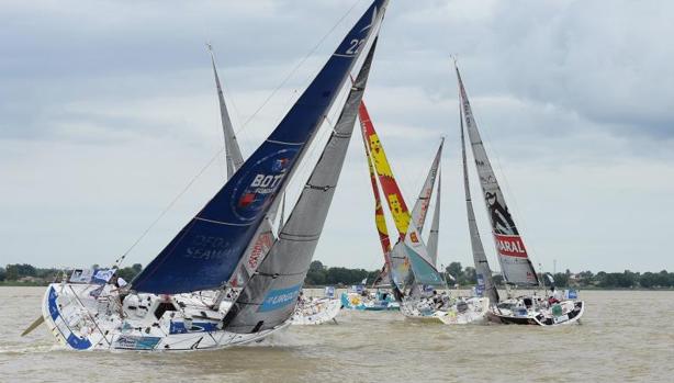 La flota de La Solitaire Urgo du Figaro, a punto para la segunda etapa Gijón-Concarneau