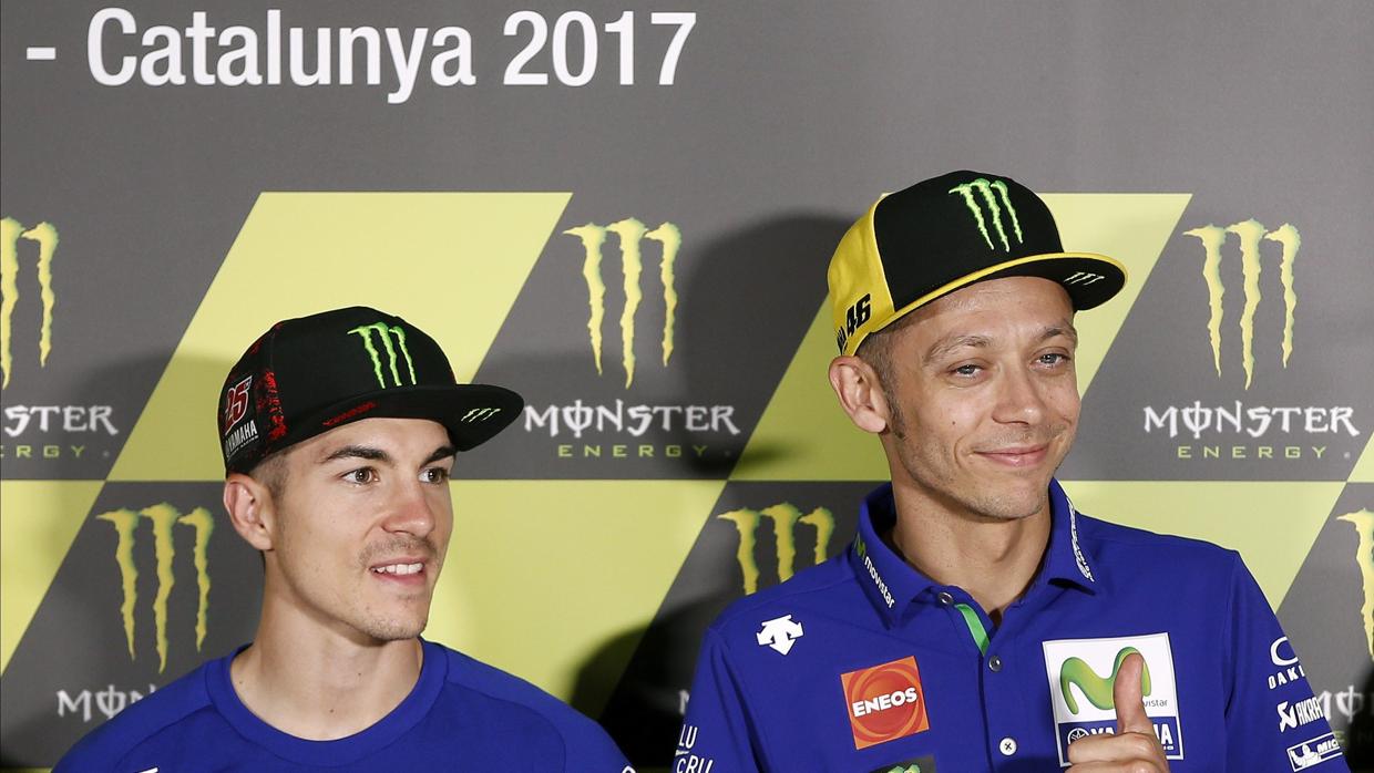 Maverick Viñales y Valentino Rossi, en la presentación del Gran Premio de Catalunya