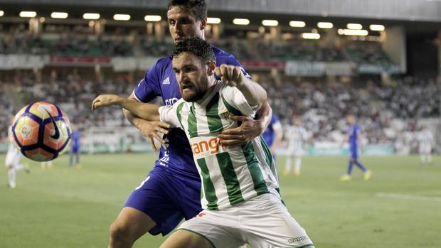 Javi Galán, en el último partido en El Arcángel ante el Real Oviedo