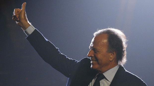 Julio Iglesias