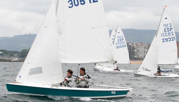 IV Trofeo San Pedro del Astur de Regatas