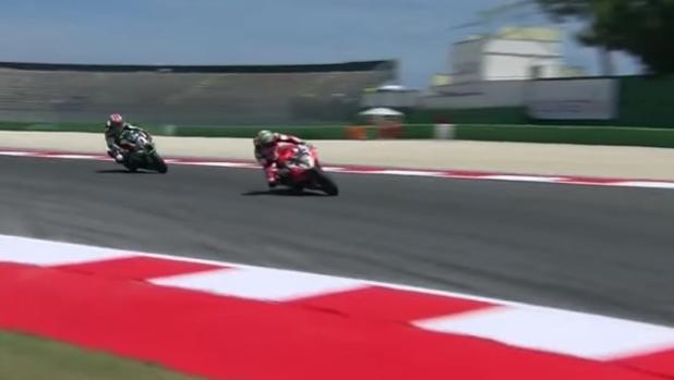 Escalofriante accidente en el Mundial de Superbikes