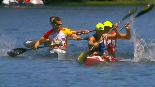 Rompen la pala, se caen al agua... y terminan ganando la plata en el Campeonato de Europa