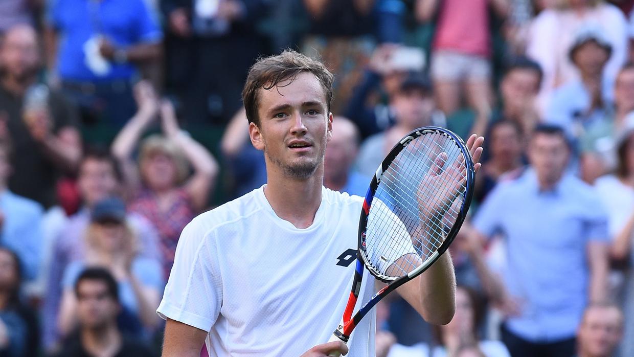 Daniil Medvedev, durante su partido contra Wawrinka en primera ronda