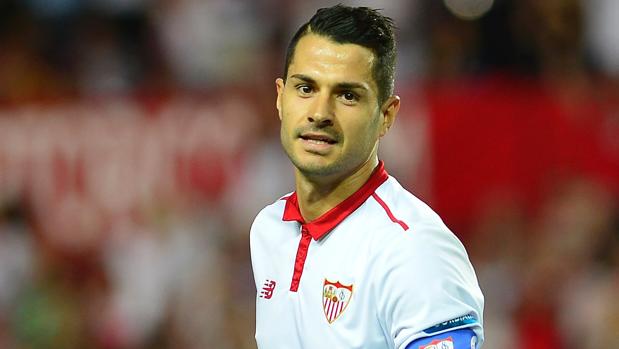 Vitolo renueva cinco años con el Sevilla