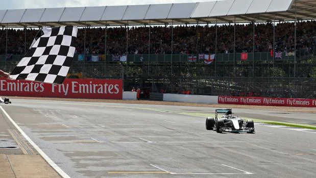 Lewis Hamilton, ganador del GP de Gran Bretaña de 2016