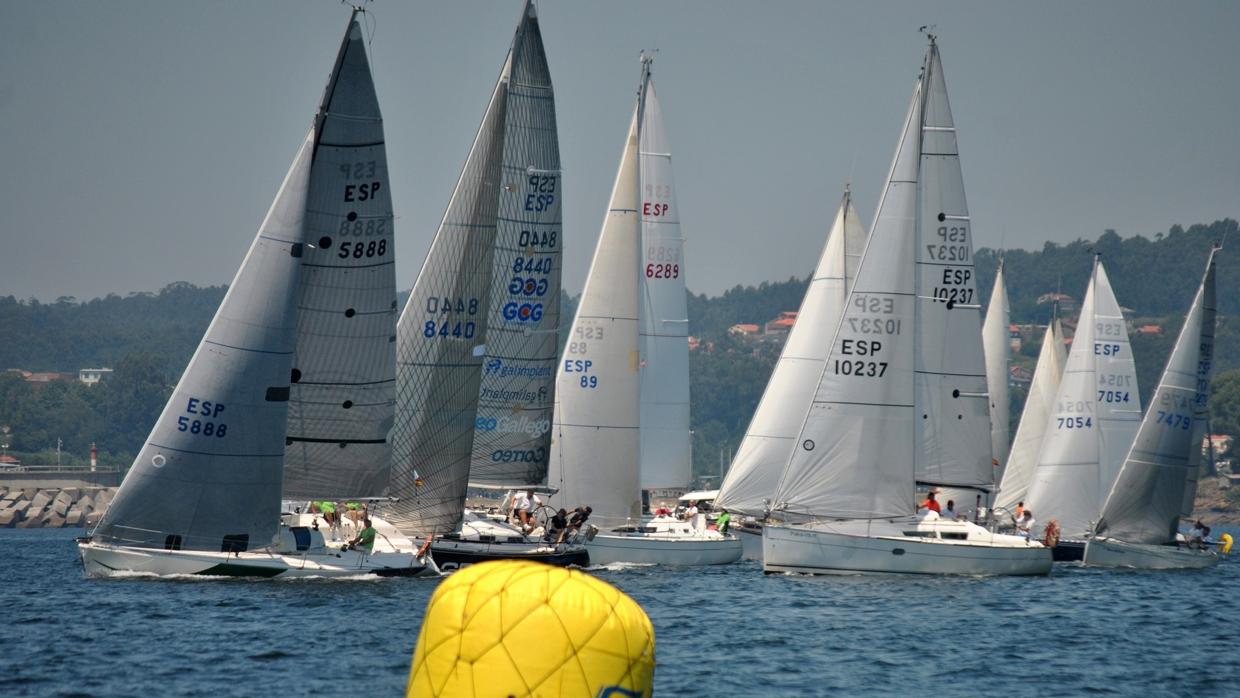 «Oral Group», «Travesío» y «Cassandra» se imponen en la Regata Náutico Portonovo