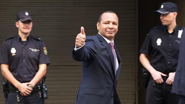 La clave Neymar: una comisión padre