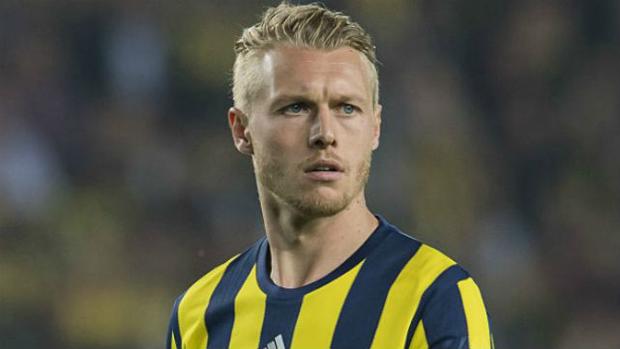 Simon Kjaer no entra en la lista del Fenerbahçe para la Europa League