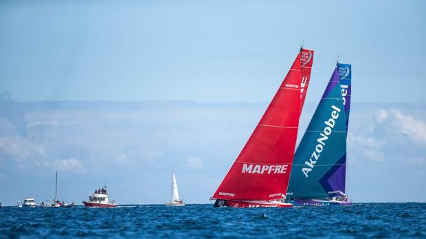 «Mapfre» y «Vestas», duelo de 25 millas