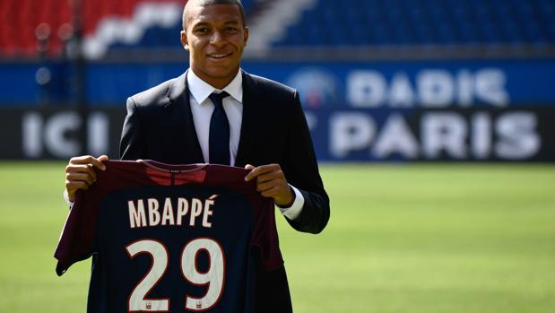 Mbappé: «Lo que sucedió lo diré a su tiempo, sé que mucha gente está esperando»