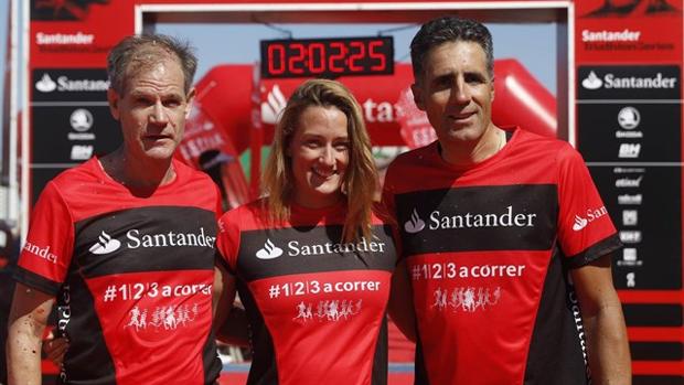 Antón, Induráin y Belmonte, campeones del triatlón de Sevilla