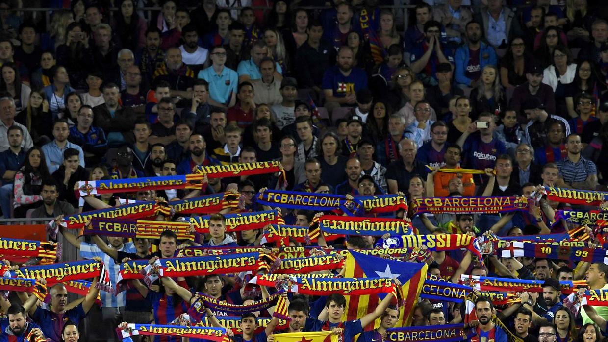 Grada del Camp Nou durante el partido contra el Español