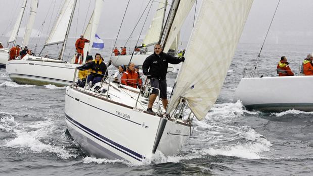 «Yamamay» gana la regata costera de la Copa Getxo