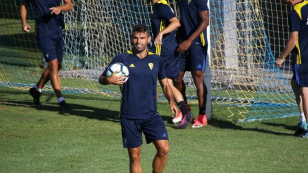 Cádiz CF-Osasuna: Noche de plebiscito o castigo