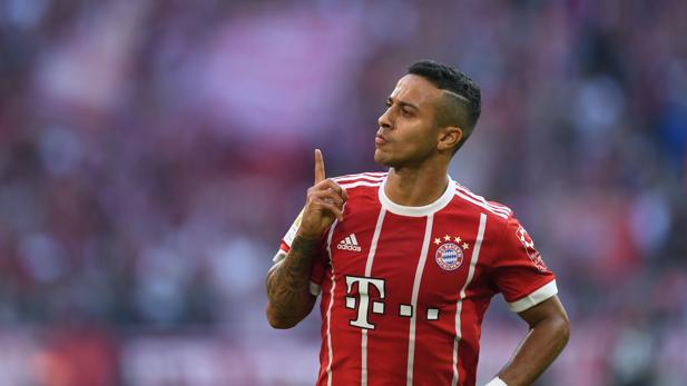 El Bayern golea al Friburgo en el regreso de Heynckes