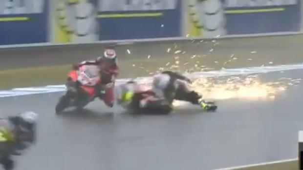 Lorenzo y Crutchlow, cruce de opiniones por una caída