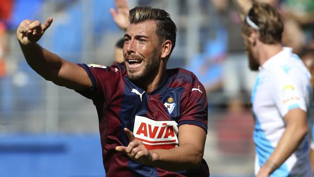 Éibar y Deportivo optan por no encajar