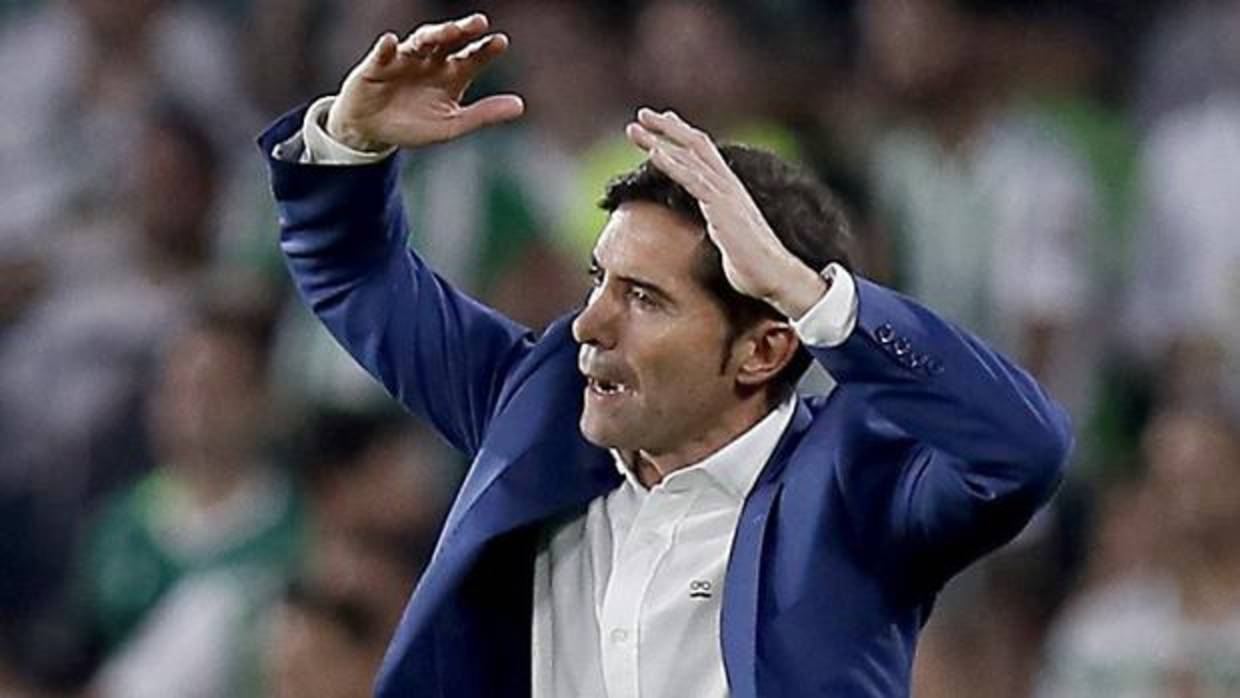 Marcelino, técnico del Valencia, en el duelo de Liga frente al Betis