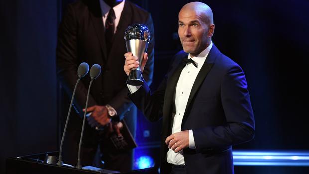 Zinedine Zidane, del Balón de Oro al The Best veinte años después