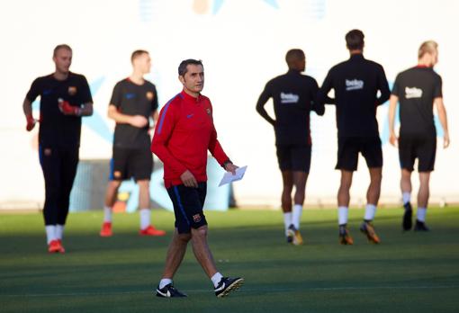 Valverde durante la sesión de entrenamiento de este lunes