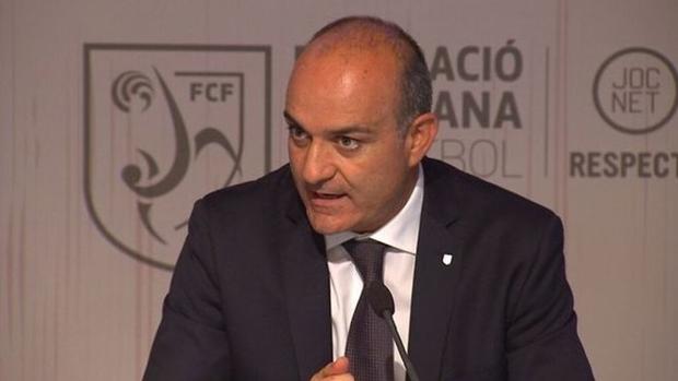 Subies deja la RFEF pidiendo la reprobación del presidente de Competición por sus tuits sobre Cataluña