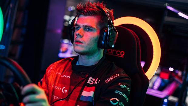 McLaren ficha a un «gamer» como piloto de su simulador