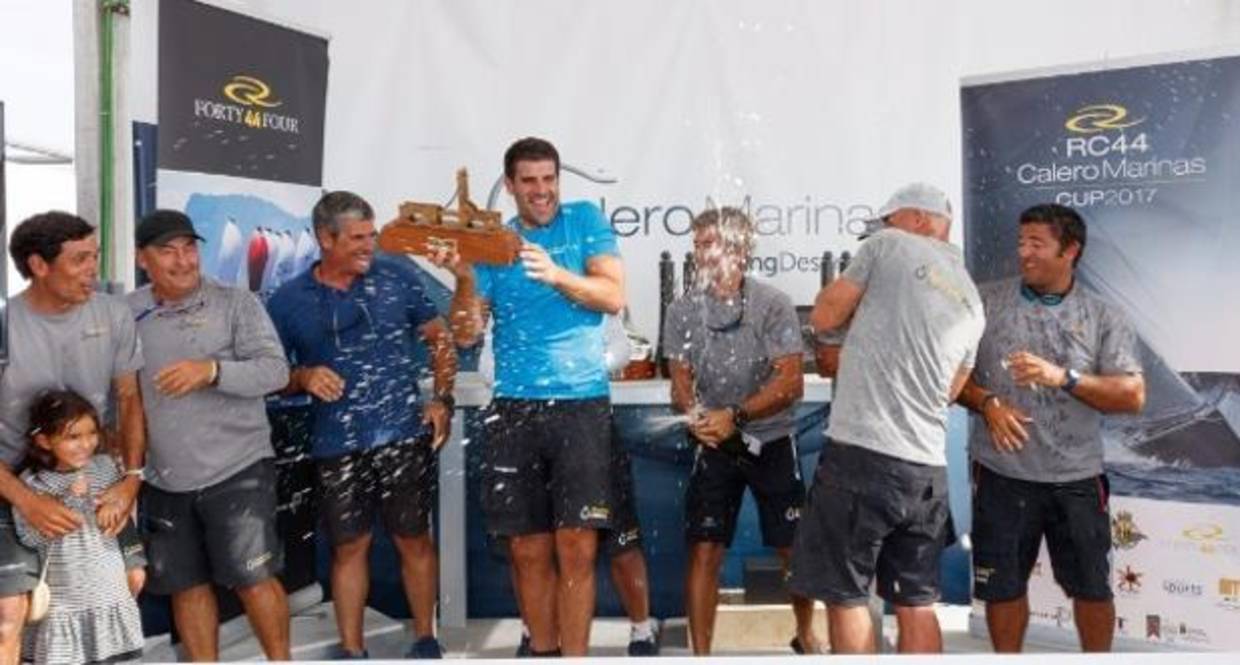 El «Península» gana la Calero Marinas Cup