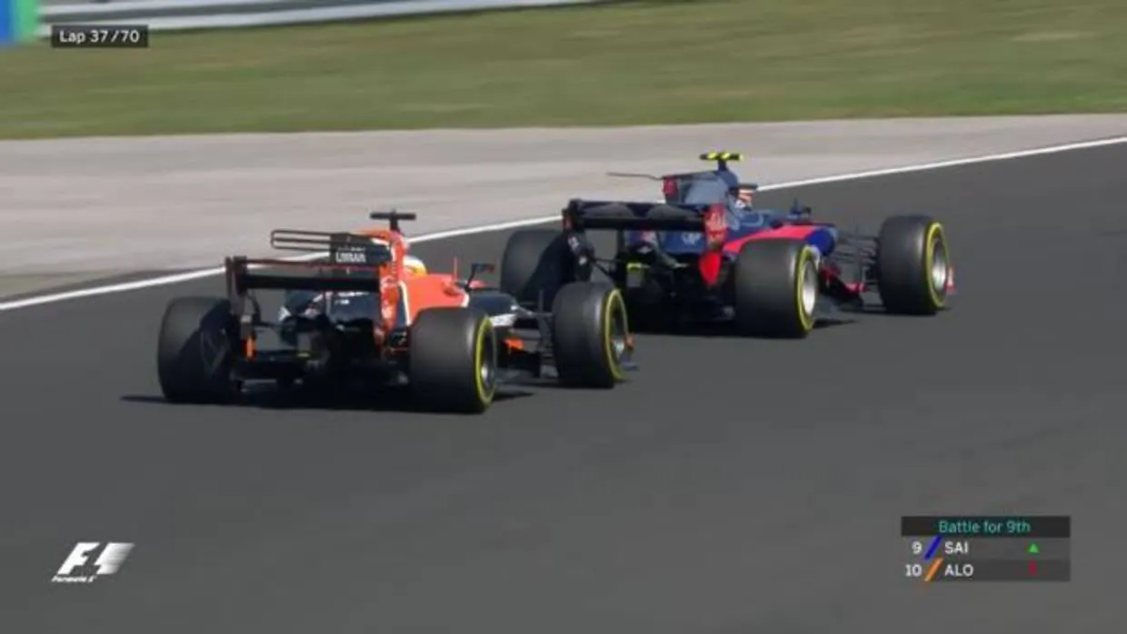Alonso y Sainz optan al mejor adelantamiento del año