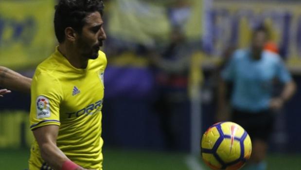 El Cádiz se afianza en ascenso y hunde al Córdoba