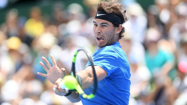 Nadal arranca el curso con derrota