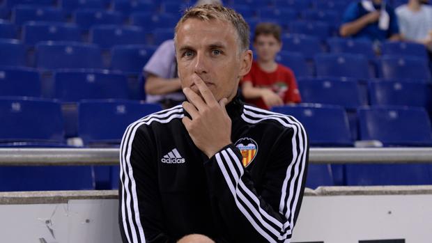 Phil Neville, nuevo seleccionador femenino de Inglaterra