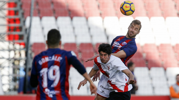 El Huesca se impone al Sevilla Atlético a domicilio