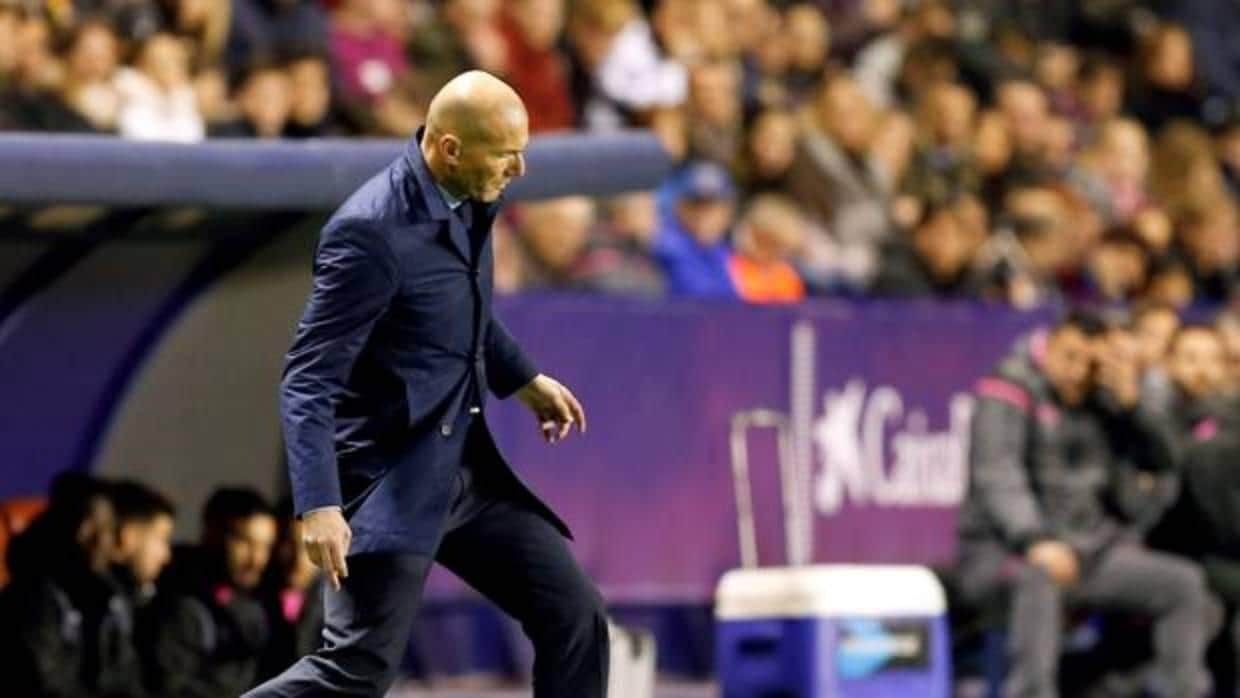 Zidane, enfadado por la «desconcentración»
